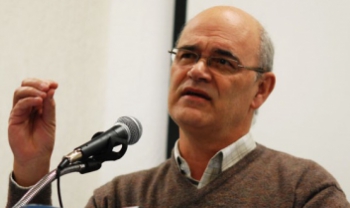Professor e pesquisador João Rogério Sanson