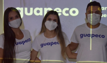 Júlia, Martha e Thiago, equipe da Guapeco