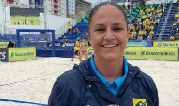 Priscila faz parte do quadro de árbitros internacional de vôlei de praia no Brasil