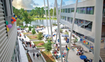 Universidade do Norte da Flórida recebeu aluna da
	Udesc com apoio do programa - Foto: Divulgação