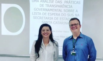 Trabalho de Rejane Vieira abordou governança na sáude em Santa Catarina