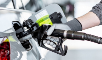 Combustíveis para automóveis subiram mais de 5% em novembro
