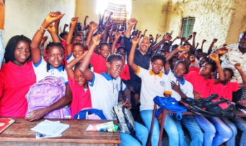 Atividade na Escola Comunitária do Couvi, em Guiné-Bissau