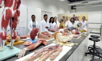 Visitantes conheceram o Laboratório de Anatomia Humana da Udesc Oeste