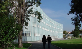 Universidade Paris 8, na França, é uma das instituições conveniadas
	com a Udesc. Foto: Divulgação