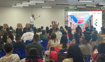 Prof. Lourival José Martins Filho palestrou para 300  profissionais da educação no Maranhão.